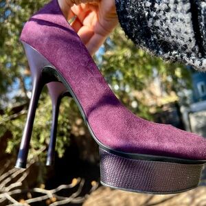 Suede elegant plum purple Guess Marciano y2k platform pumps 7.5 stiletto heels